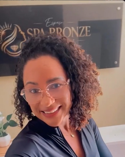 Thais Ayane, especialista em bronze e dona do Spa Bronze Exclusive